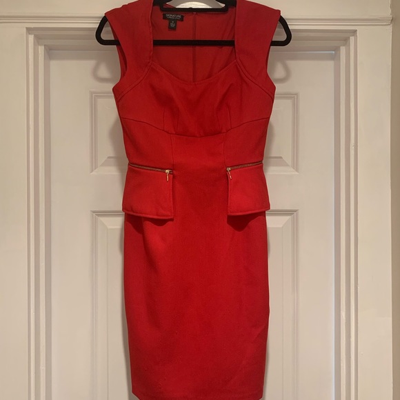 🧨Red Dress🧨 - Picture 2 of 5